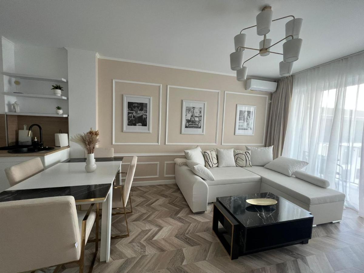 Glim Suite Oradea Buitenkant foto