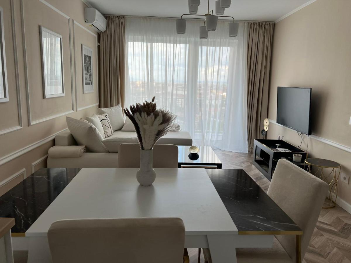 Glim Suite Oradea Buitenkant foto